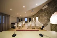 Borgo San Faustino Country Relais and Spa Hotels in Ficulle