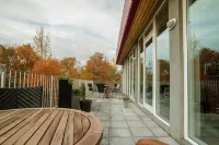 Gistihúsið - Lake Hotel Egilsstadir