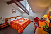LH Hotel Dvořák Tábor Congress & Wellness Hotel di Sudomerice u Bechyne