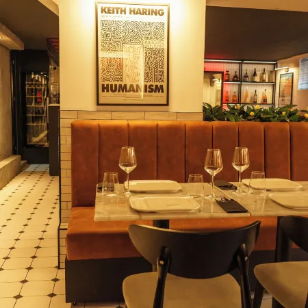 4Cardinal's Hotel Boutique