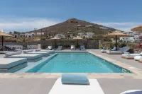 Naxos Cave Suites - Pools