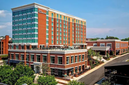 Hilton Garden Inn Nashville Downtown Convention Center