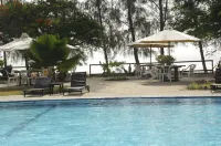 Jumuia Conference & Beach Resort - Beach