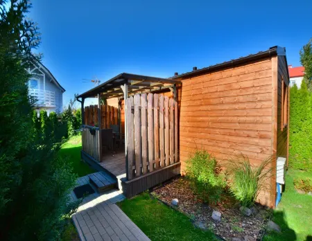 Comfortable Holiday Home with a Terrace, Ustronie