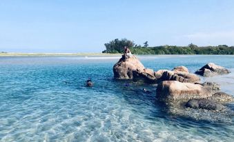 The Beach House  Nilaveli