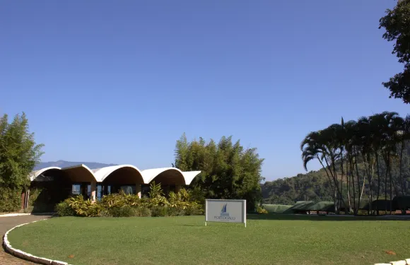 波託加洛套房酒店