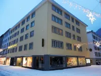 Central Hotel Post Hotels near St. Regula Church