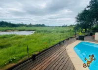 Sabie River Bush Lodge - ที่มีสระว่ายน้ำ