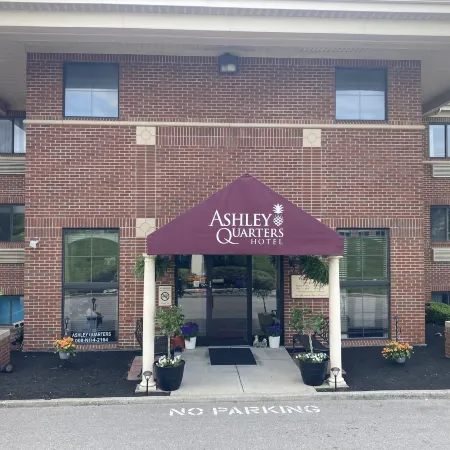 Ashley Quarters Hotel Airport-Cincinnati