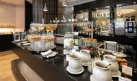 Hotel Monopol Luzern - Bữa sáng
