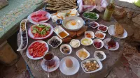 Saklı Konak - breakfast