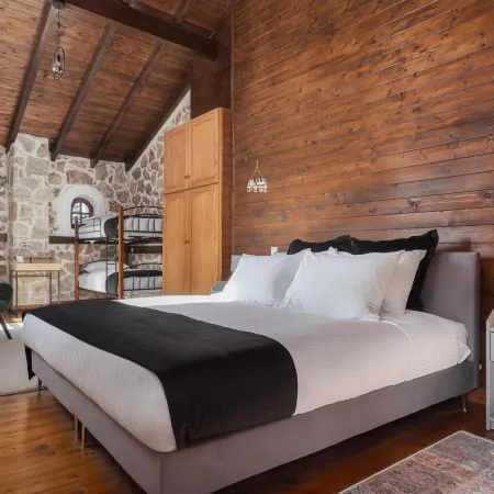 Parnassus Woodstone Chalets- N1- N2- N3