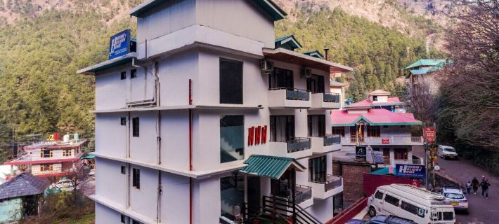 Hukam's Holiday Home by Hhh Ξενοδοχεία στην πόλη Kullu District