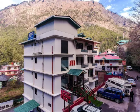 Hukam's Holiday Home by Hhh Hotels in Kasol