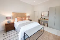 Bushwillow Private Villa - Pensions