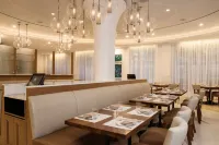 Iberostar Waves Berkeley Shore