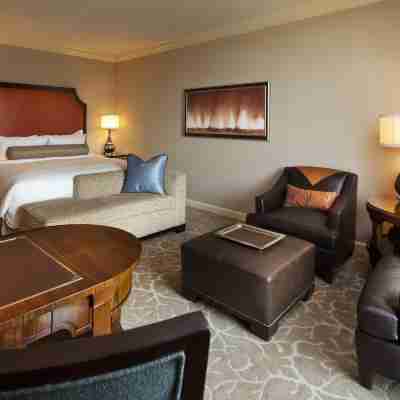 The St. Regis Houston Rooms