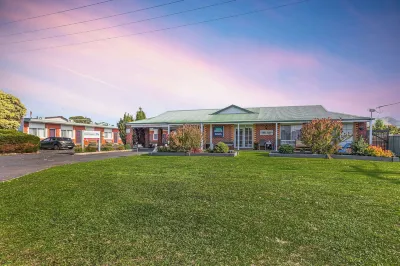 Beachcomber Motel & Apartments Hotels in Apollo Bay