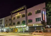 Aura One Hotel - 3 stjerner