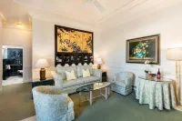 Tally Ho Inn Hotels in Pebble Beach