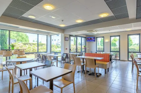 Ace Hôtel Paris Roissy Отели в г. Митри-Мори