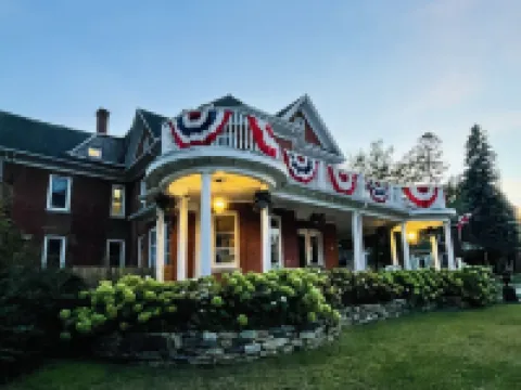 1000 Islands B&B – the Bulloch House Hotels in Gananoque