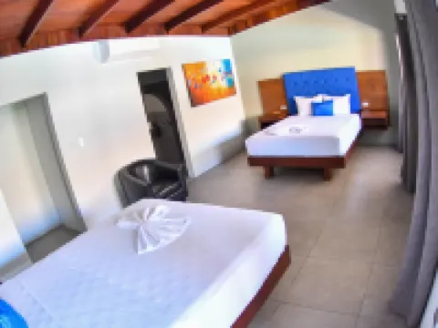 Republik Hotel & Steak House Hoteles en Jacó