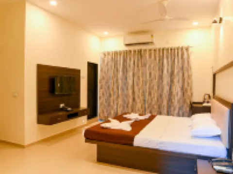 Malvan's Aishwarya Hotel Hotels in Malvan
