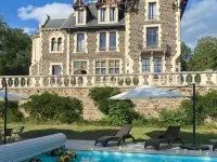 Manoir des Reves Sauvages Hôtels à : Parentignat