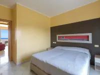2830 Residence Solaris - Bilo Superior Fronte Mare by Barbarhouse Hotels in Torre Specchia Ruggeri