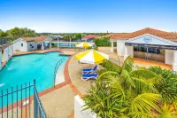 The Cove Yamba - Meerblick