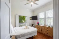 Sunnyside up Hotels in Monroe County