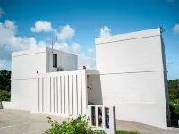 海宙道 Sea Space Road Blue Leaf附近的飯店