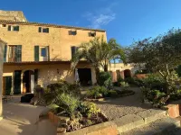 Casa Mona Turismo de Interior Hotels in Llubi
