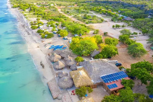 Glamping EcoLodge Cueva de Las Aguilas Hotels in Pedernales