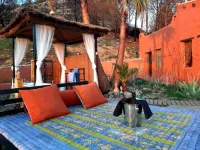 Casa Pino with Private Pool and Garden Hotel a Manilva