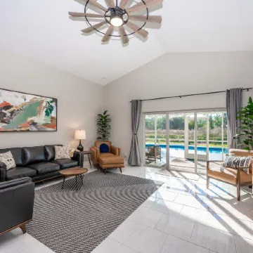 Swiss 49 - Lake Denise