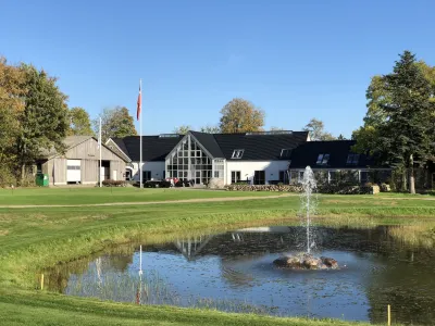 Tollundgaard Golf Park & Apartments Hôtels à : Silkeborg
