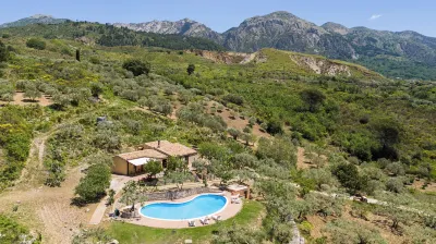 Villa Granci Con Piscina by Wonderful Italy Hotels near Eremo Di San Gandolfo