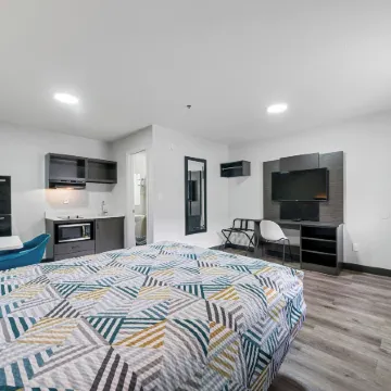 Southern Suites Pensacola Mobile Hwy