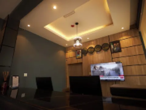 Gold Ice Hotel Hotels in Warri