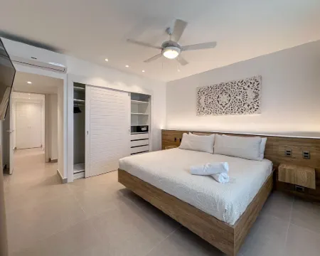 Incredibly Beautiful Condo Just Steps to the Beach Hotels in El Cortecito