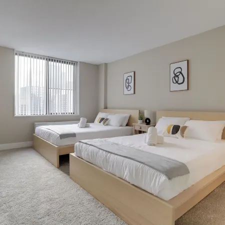 Walkable DC View Apartments
