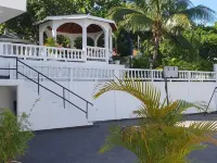 Turquoise Sea Villa Hotel a Reading
