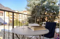 Minerva - by Myhomeincomo