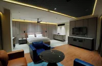 DORO ROYAL SUITE Hotels near Thiruvithuvakodu Divyadesam, Malai Nadu Divyadesam, Anju Murthy Kovil Uyyavantha Perumal Temple