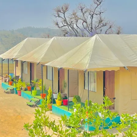 Bambooz Bel cottage and camps Kasauli