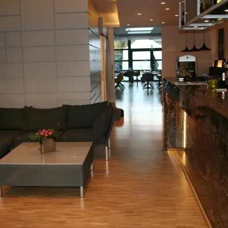 Hotel Carpinus Отели рядом с достопримечательностью «Старая Рыночная Площадь Левен»