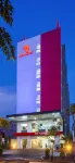 Red Planet Surabaya Hotels in Sawahan