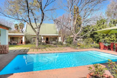 Sunninghill Guest Lodges